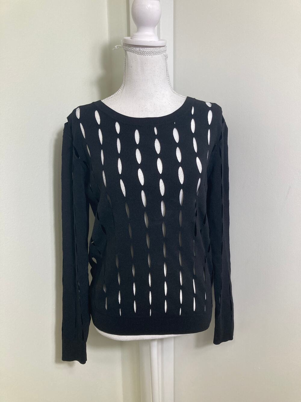 Oc Black Cut Out Long Sleeve Sweater Sz S